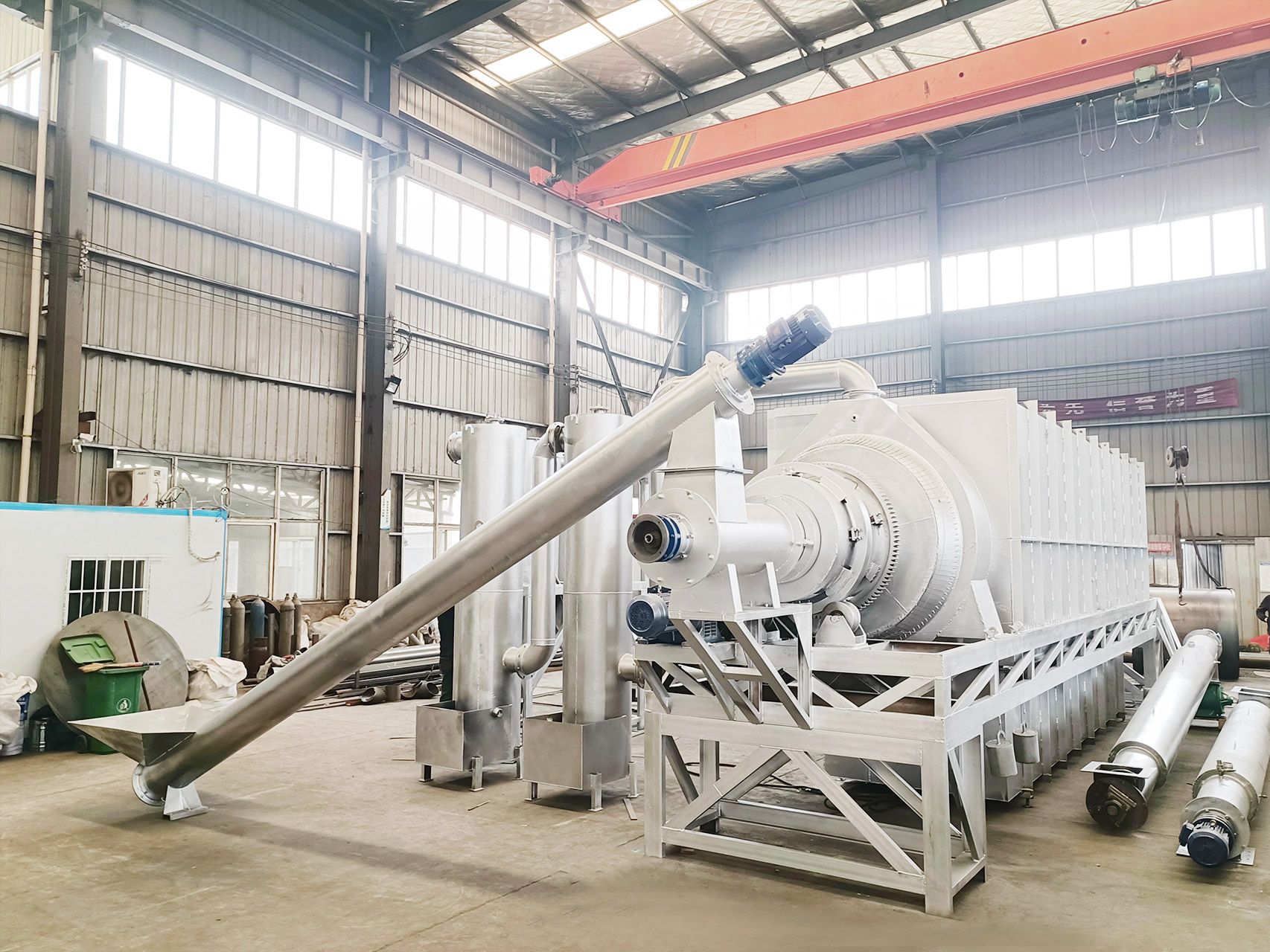 The continuous rice husk carbonization furnace is an energy-saving and environmentally friendly carb